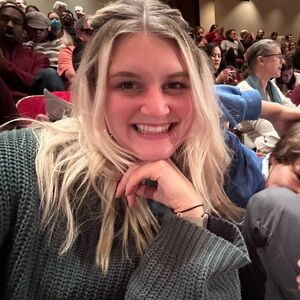 Meet your Posher, Alissa